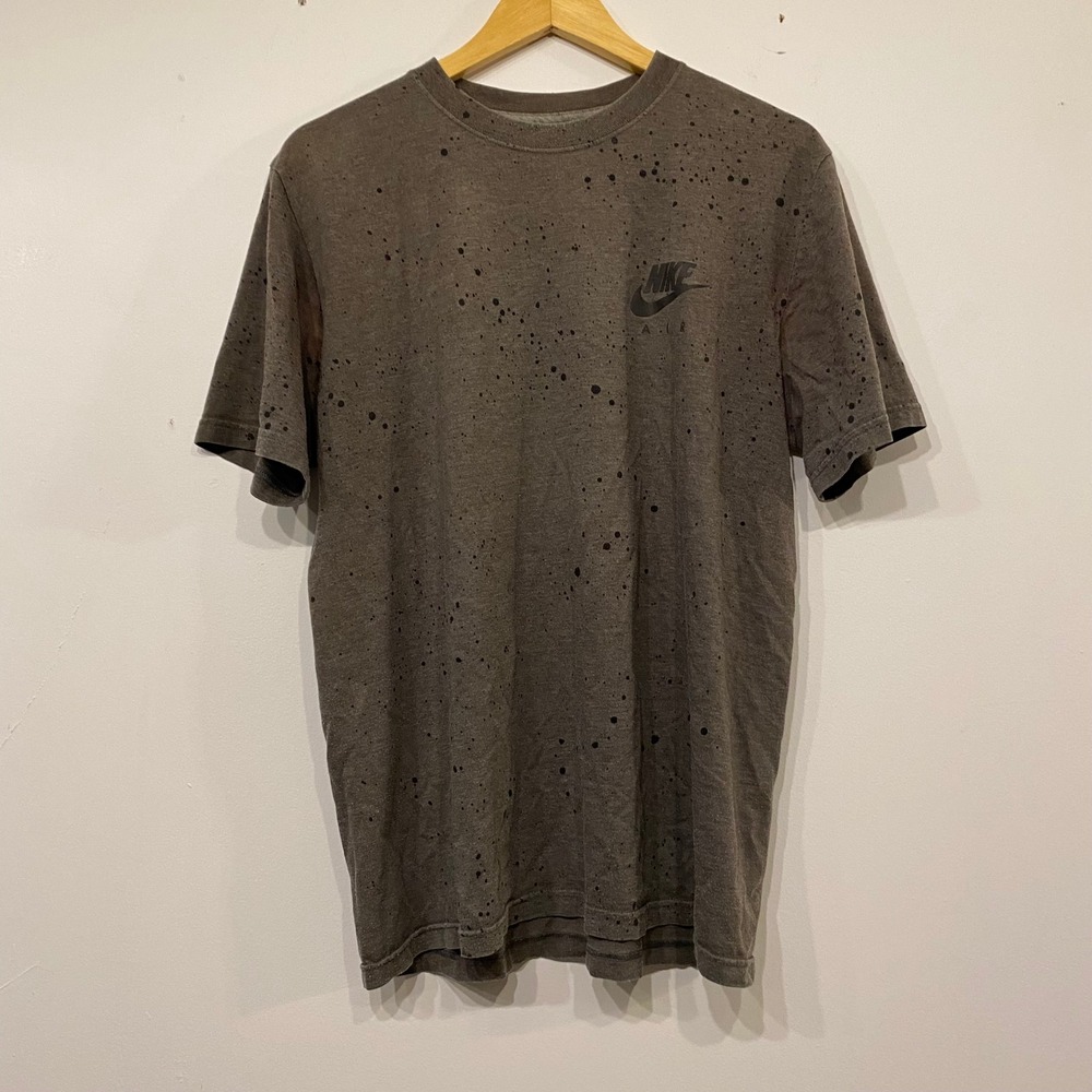 Nike Air Mens Gray Paint Splatter Logo T-Shirt Large Regular Fit Short Sleeve